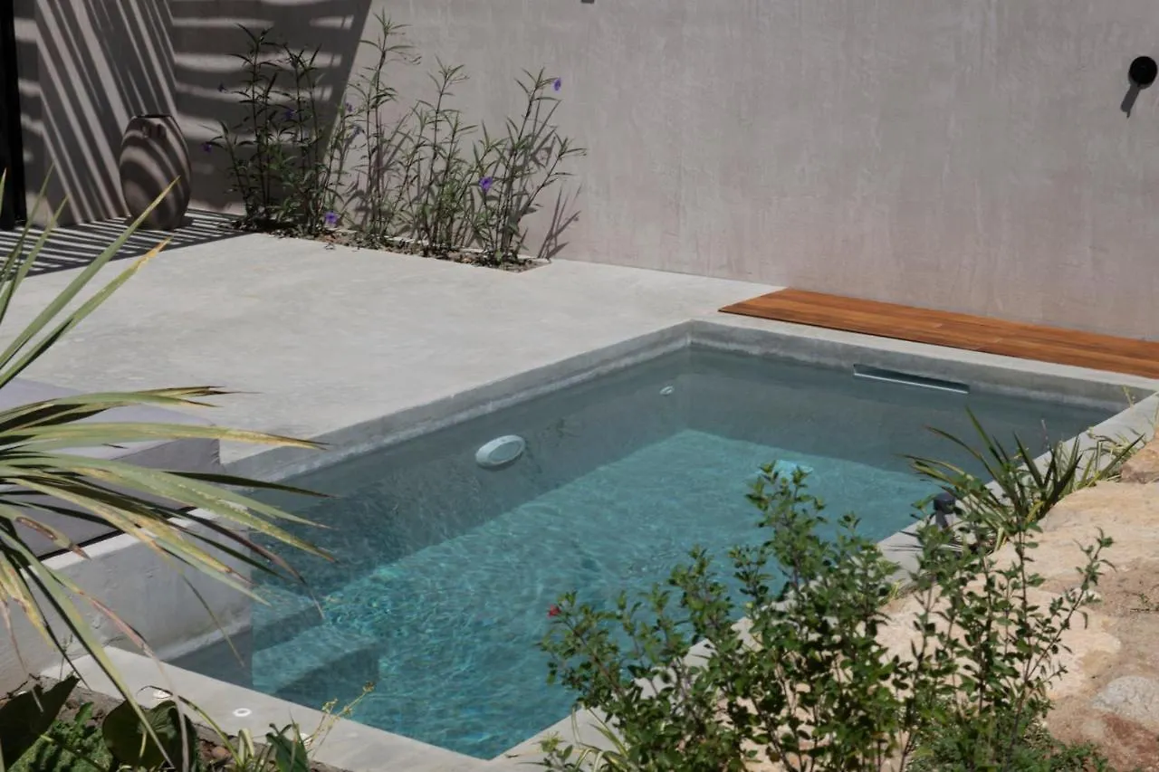 Pure Villas Ormos Panagias Apartahotel